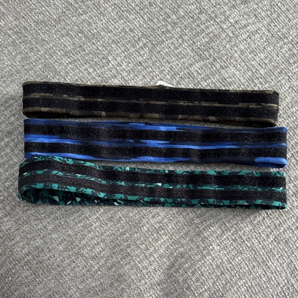 Lululemon Fly Away Tamer headbands